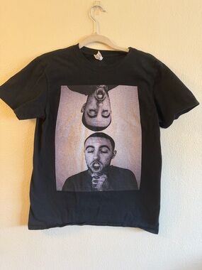 Black Short-Sleeve Graphic T-Shirt with Mac Miller Dual Portrait Print